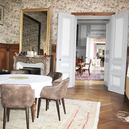Holiday Allee Du Chateau 1 *